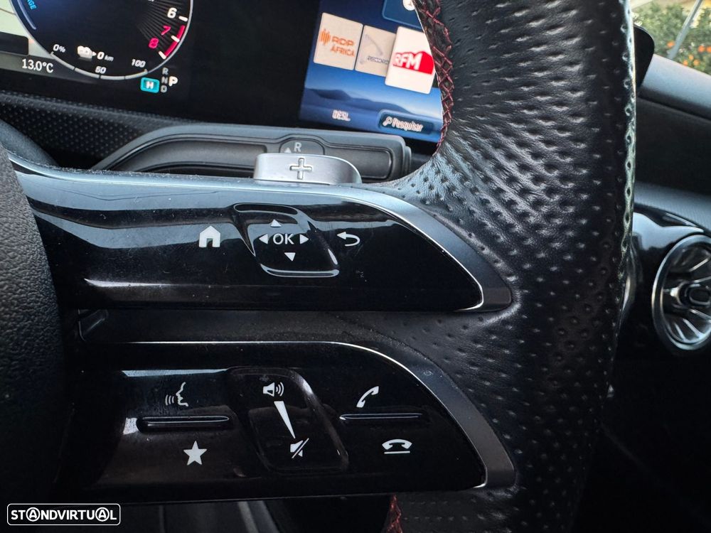 Mercedes-Benz A 250 e AMG Line - 14