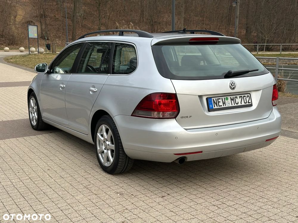 Volkswagen Golf 1.6 TDI DPF DSG Highline - 4