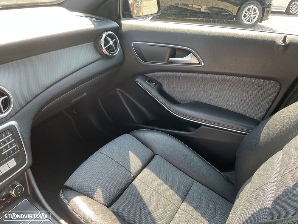 Mercedes-Benz GLA 180 d Style Aut. - 34