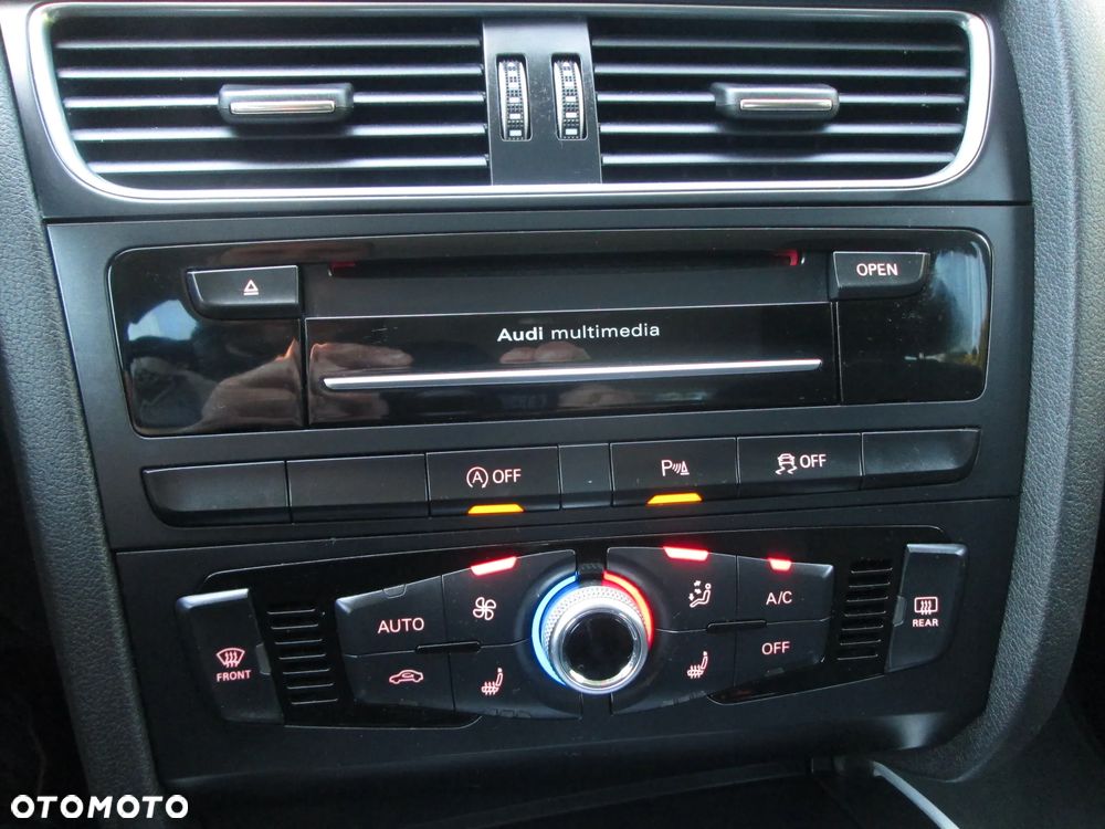 Audi A4 Allroad (clean diesel) 2.0 TDI DPF S tron - 12