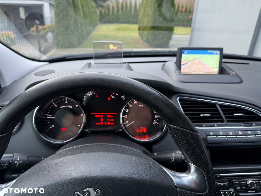 Peugeot 5008 1.6 BlueHDi Style 7os - 20