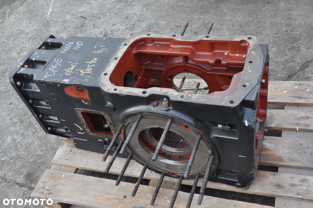 OBUDOWA MOSTU NEW HOLLAND TM  CASE MXM 140 51862869 - 1