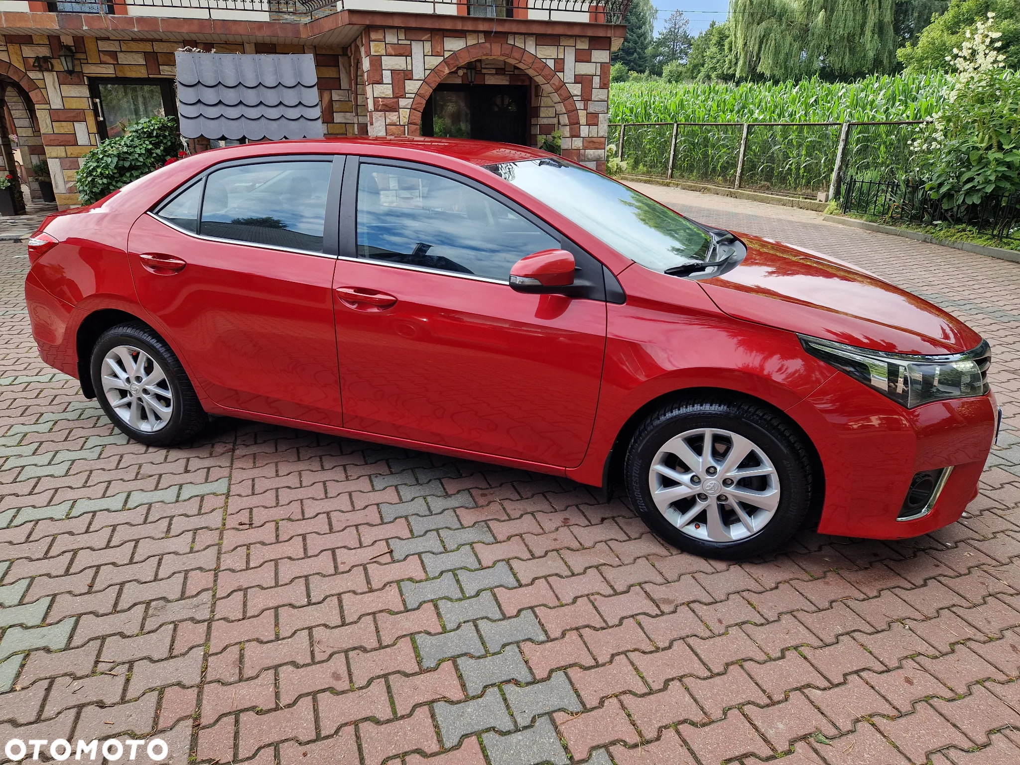 Toyota Corolla 1.6 Premium + - 37