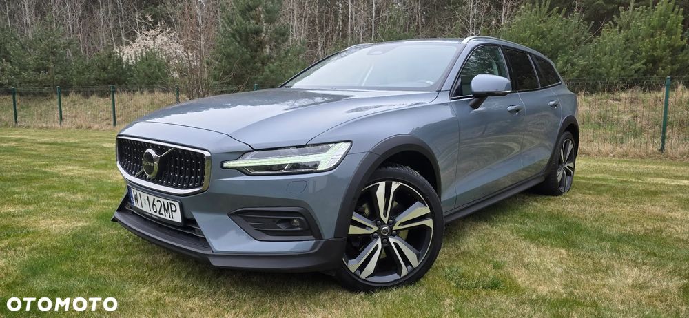 Volvo V60 Cross Country B4 D AWD - 8