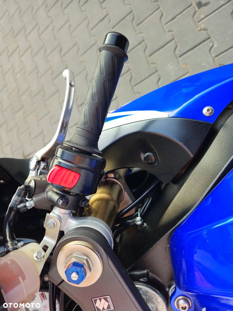 Suzuki GSX-R - 20