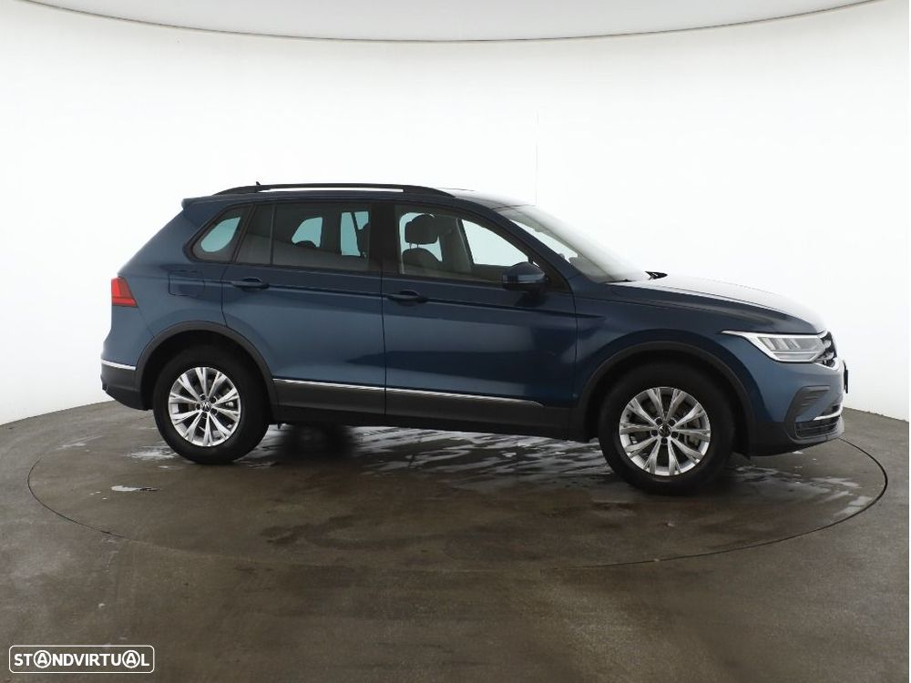 VW Tiguan - 8