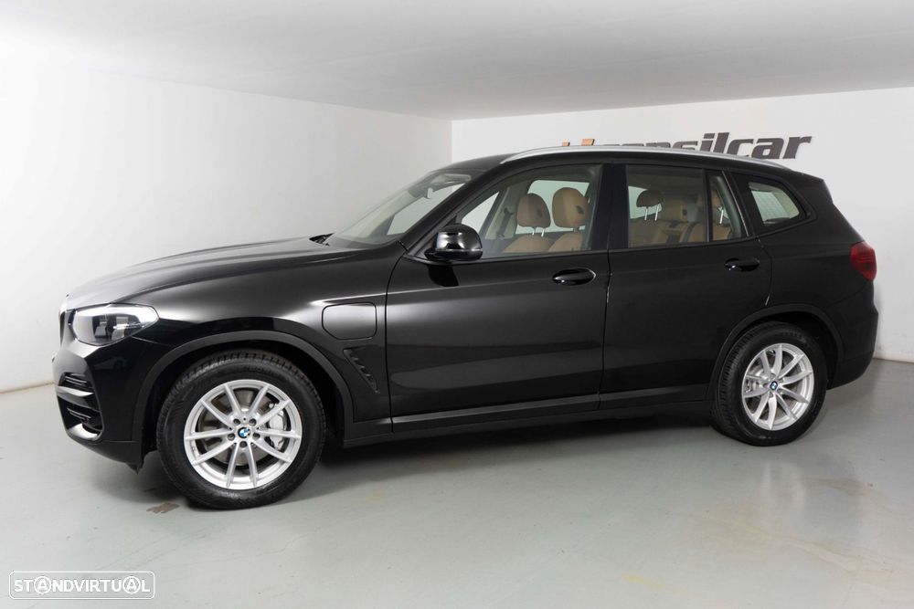 BMW X3 30 e xDrive Line Luxury - 7