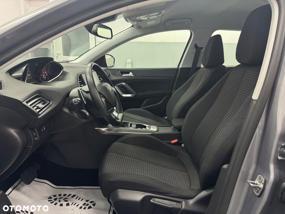 Peugeot 308 BlueHDi 130 EAT6 Stop & Start Active - 12