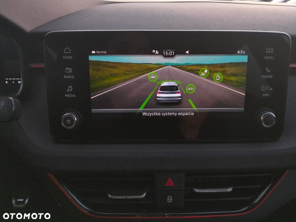 Skoda Kamiq 1.5 TSI Selection - 24