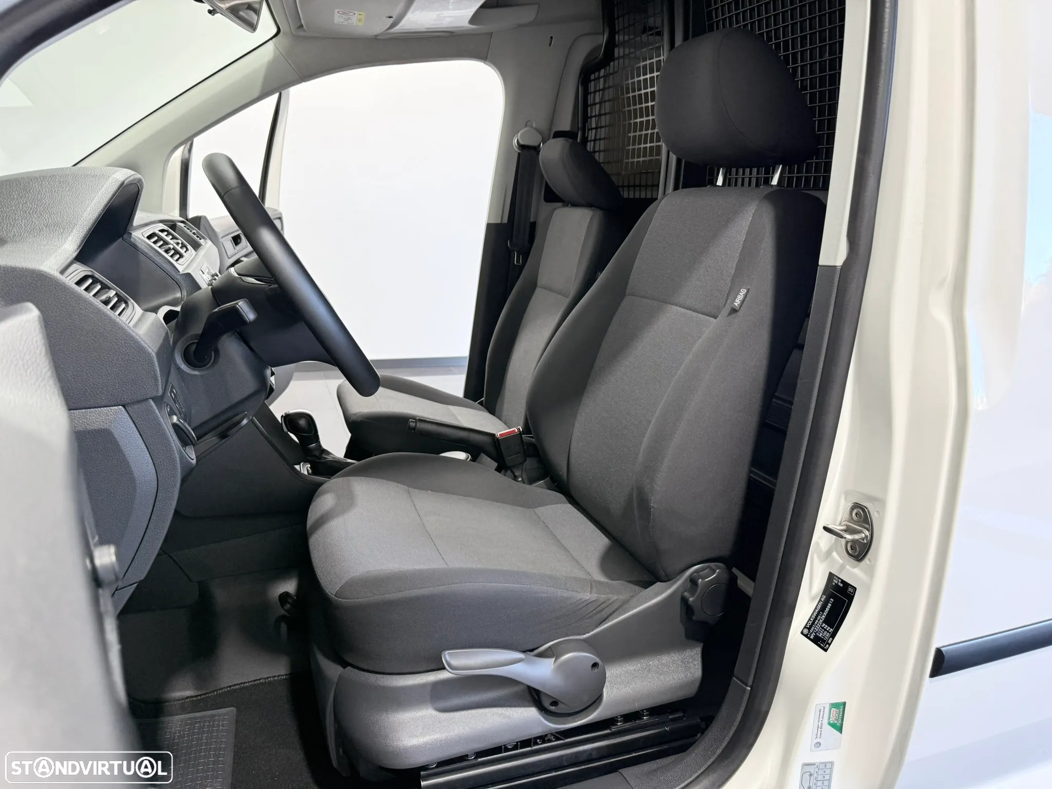 VW CADDY 2.0 TDI BLUEMOTION - CAIXA AUTOMATICA - 36