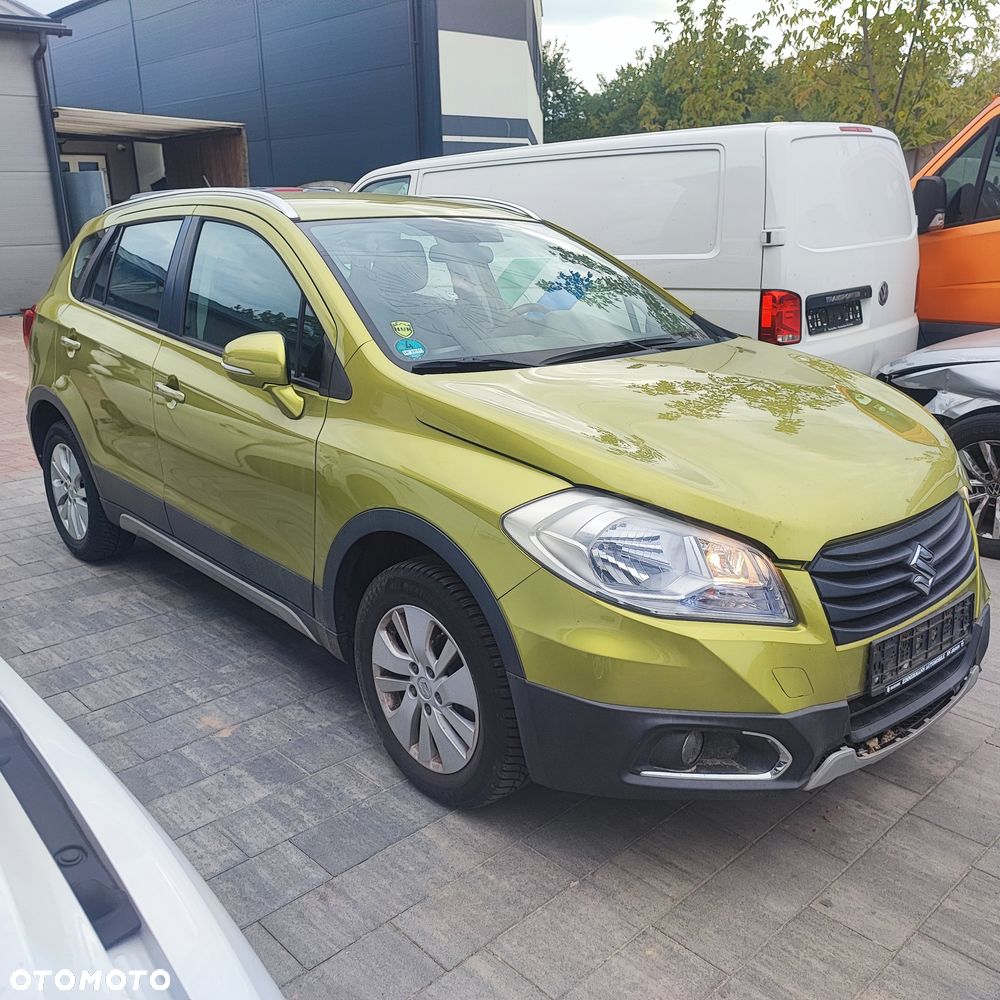 Suzuki S-Cross - 4
