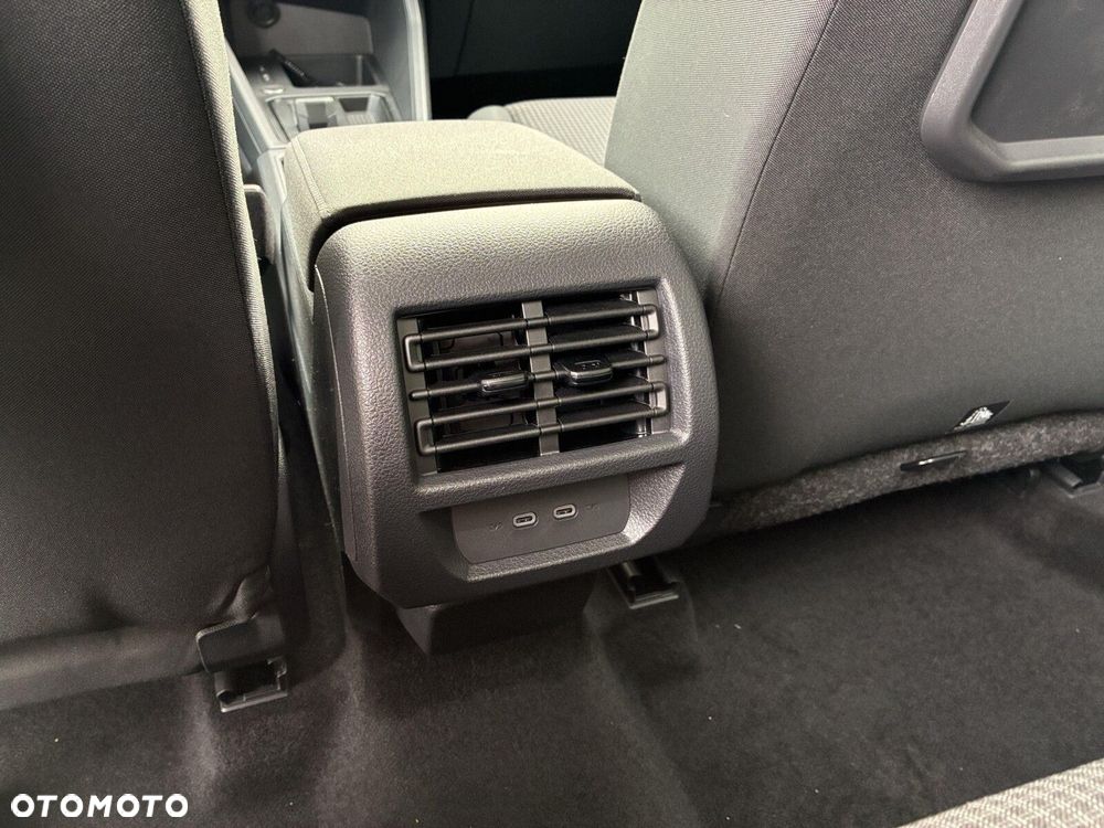 Volkswagen Caddy Maxi 2.0 TDI DSG - 35