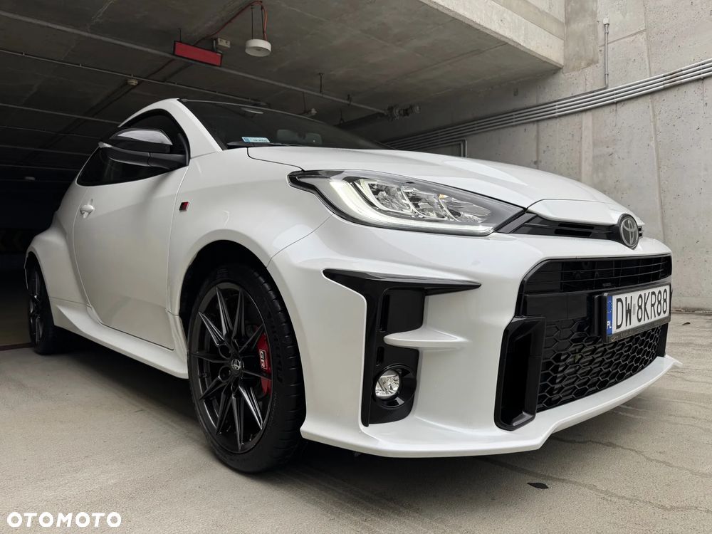 Toyota Yaris GR 1.6 Dynamic - 3
