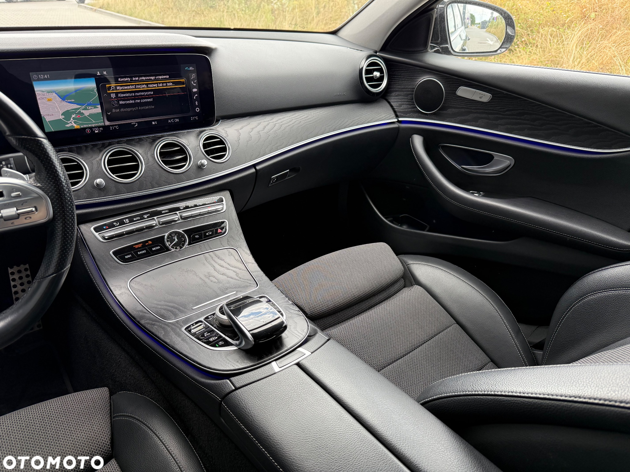 Mercedes-Benz Klasa E 220 d 4-Matic 9G-TRONIC - 13