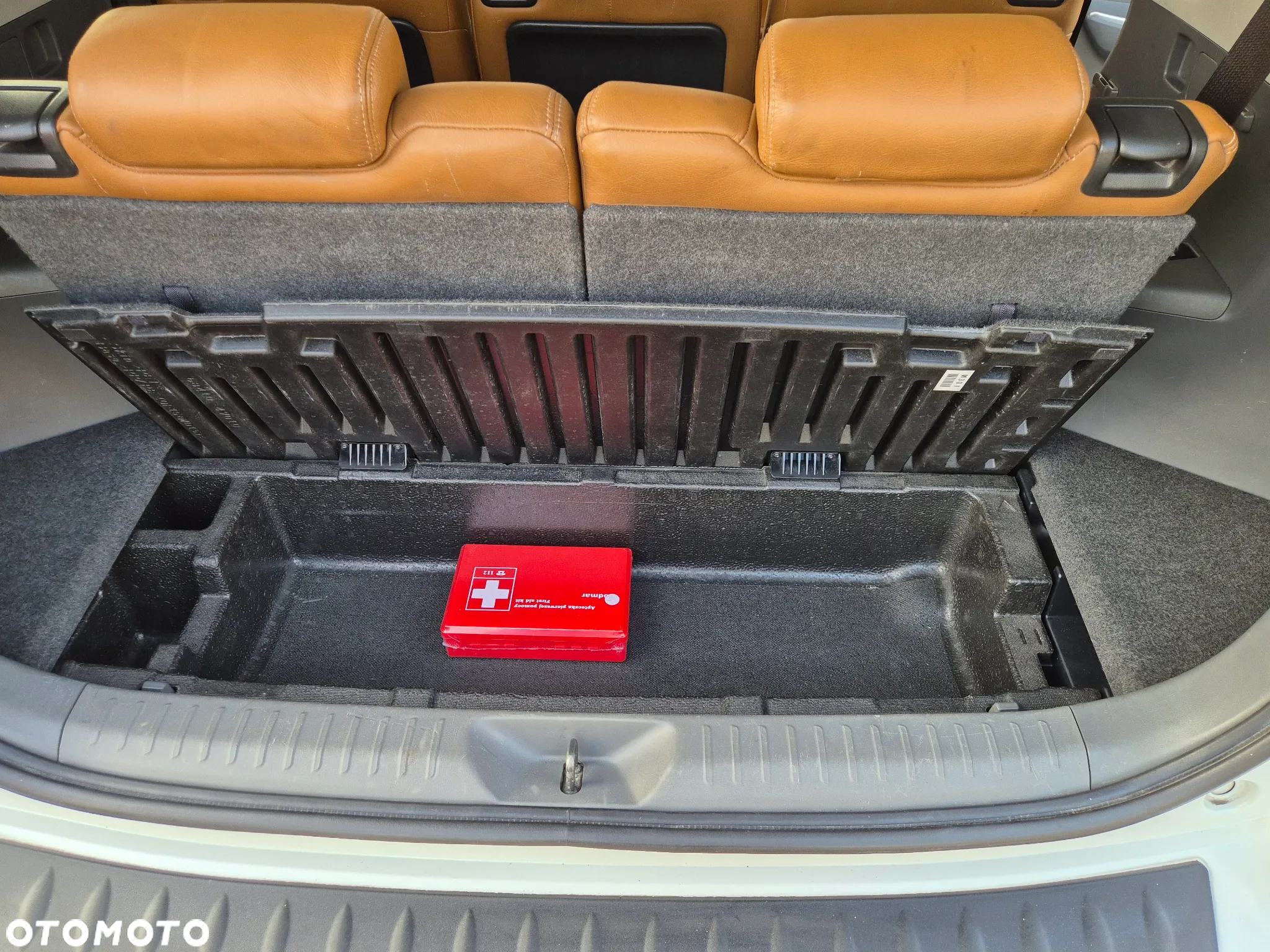 Toyota Prius+ 1.8 HSD Prestige PCS - 36