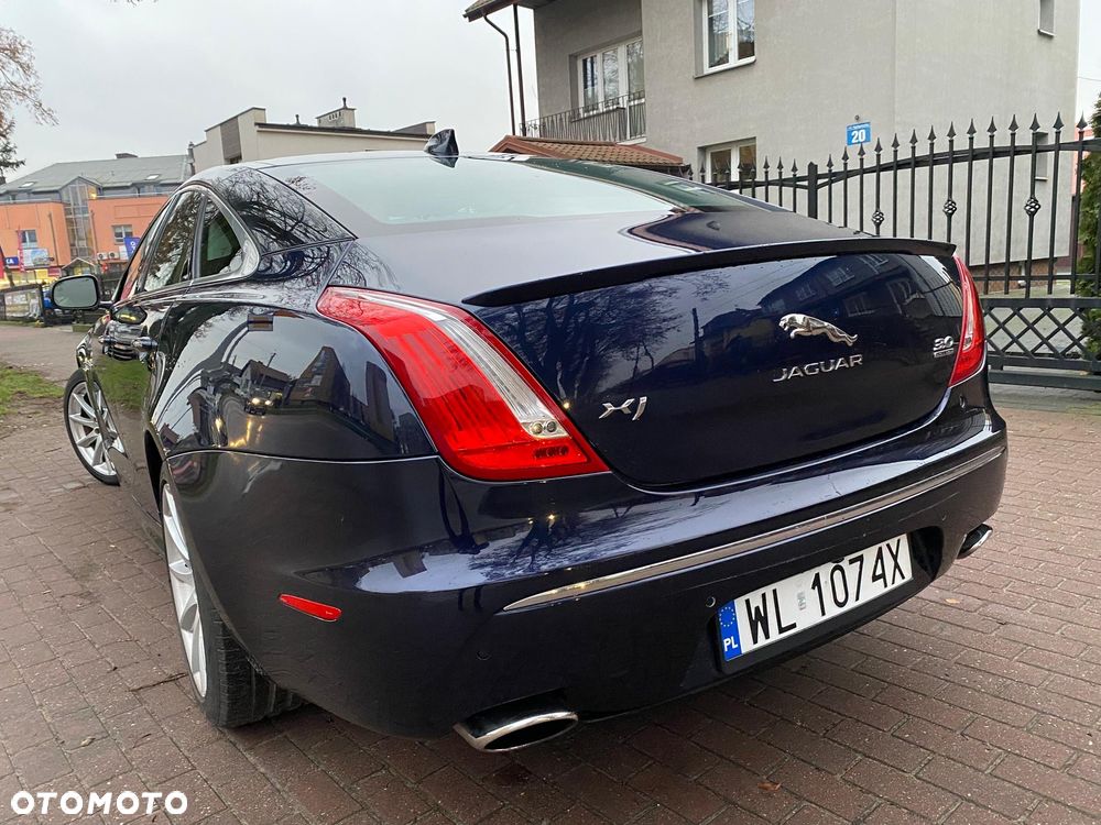 Jaguar XJ 3.0 T Premium Luxury - 34
