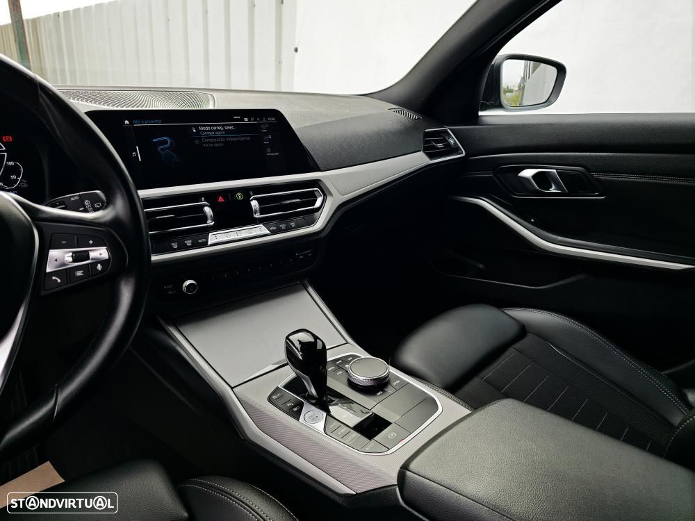 BMW 320 e Pack Essence Auto - 14