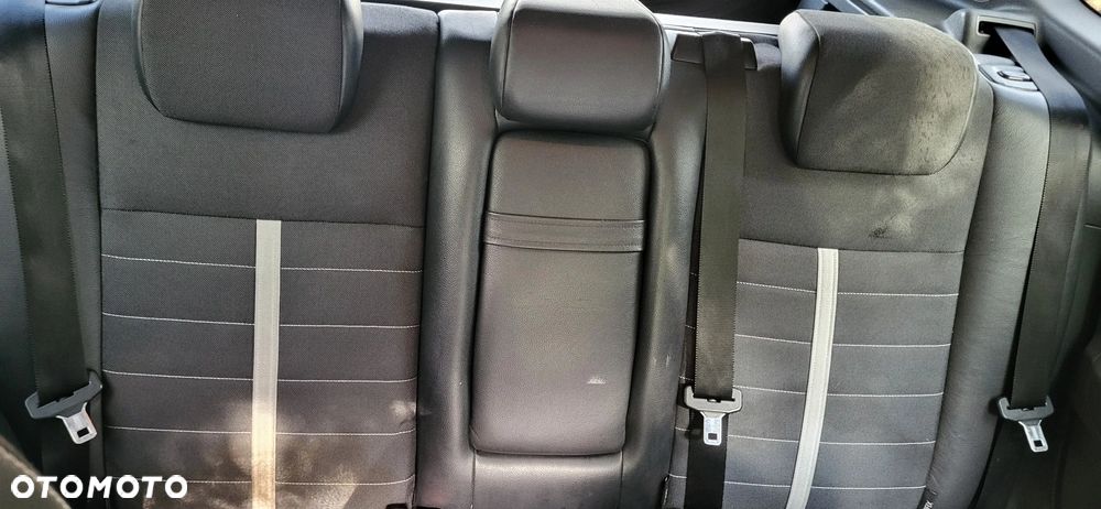 Ford Kuga 2.0 TDCi Titanium FWD - 9