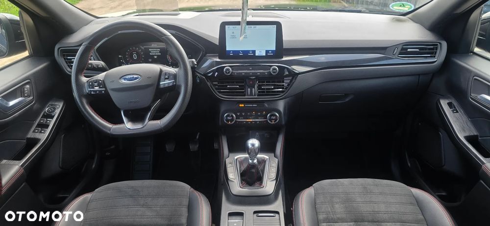 Ford Kuga 2.0 EcoBlue mHEV FWD ST-Line X - 13