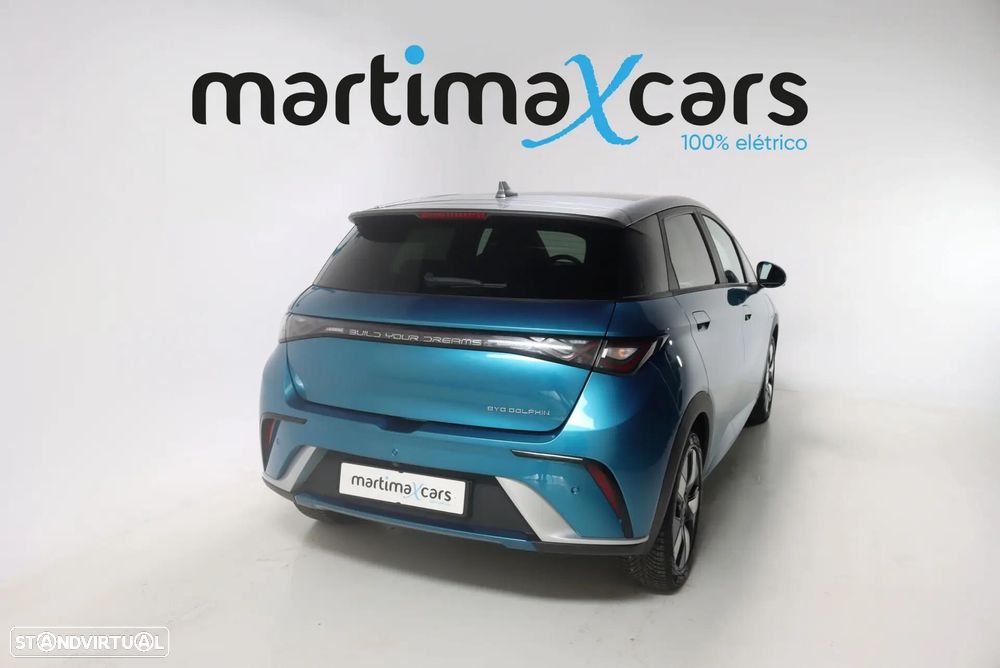 BYD Dolphin 60.4 kWh Design - 10