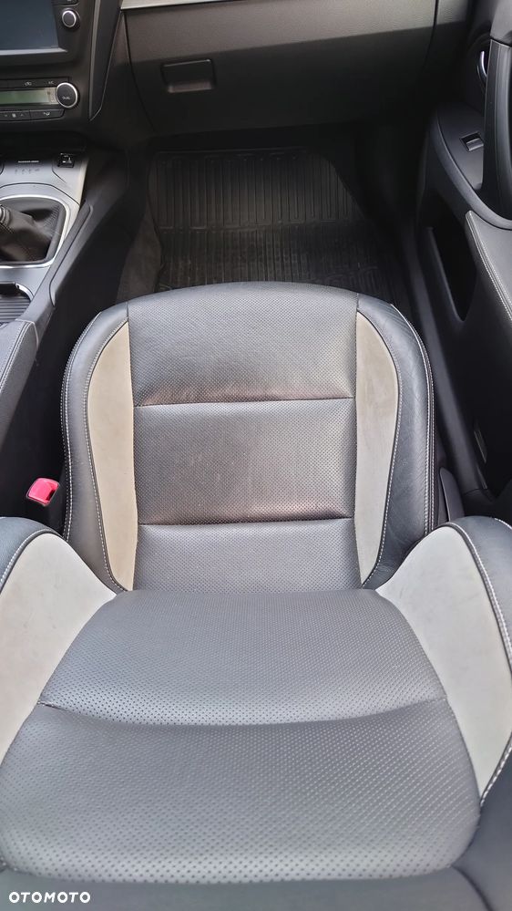Toyota Avensis 2.0 D-4D Active Business - 16