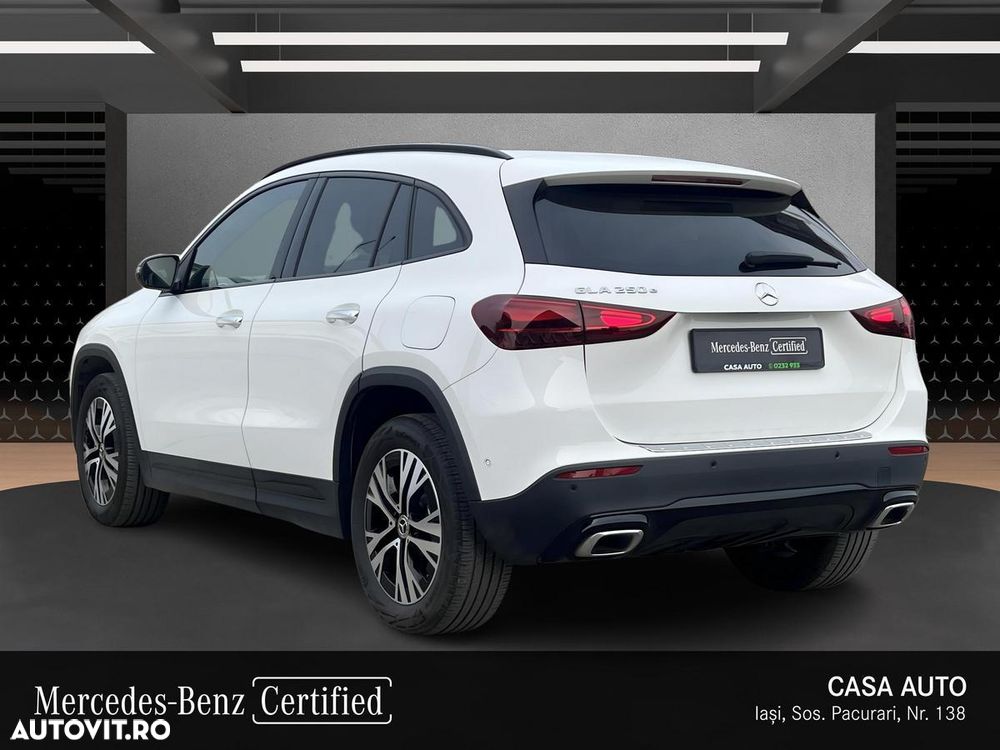 Mercedes-Benz GLA - 5