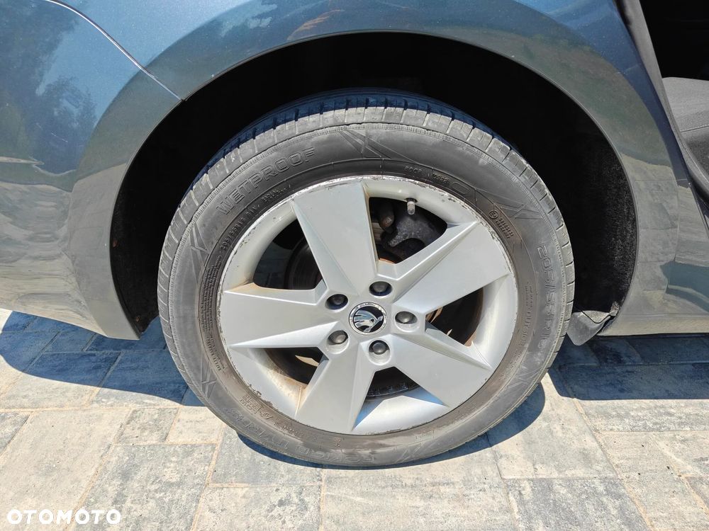 Skoda Octavia 1.4 TSI Ambition - 11