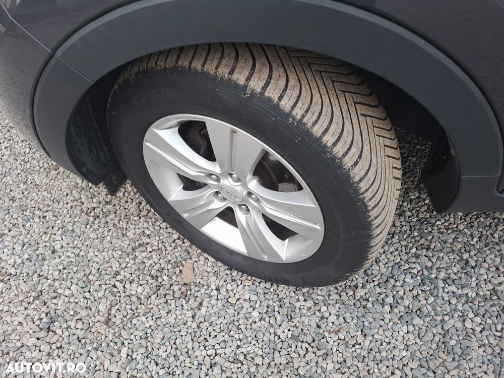 Kia Sportage 1.7 DSL MT 4x2 PREMIUM - 26