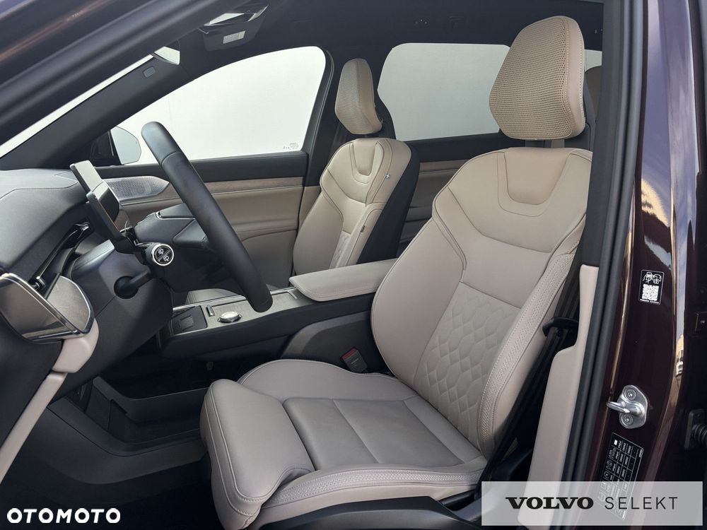 Volvo EX90 - 9