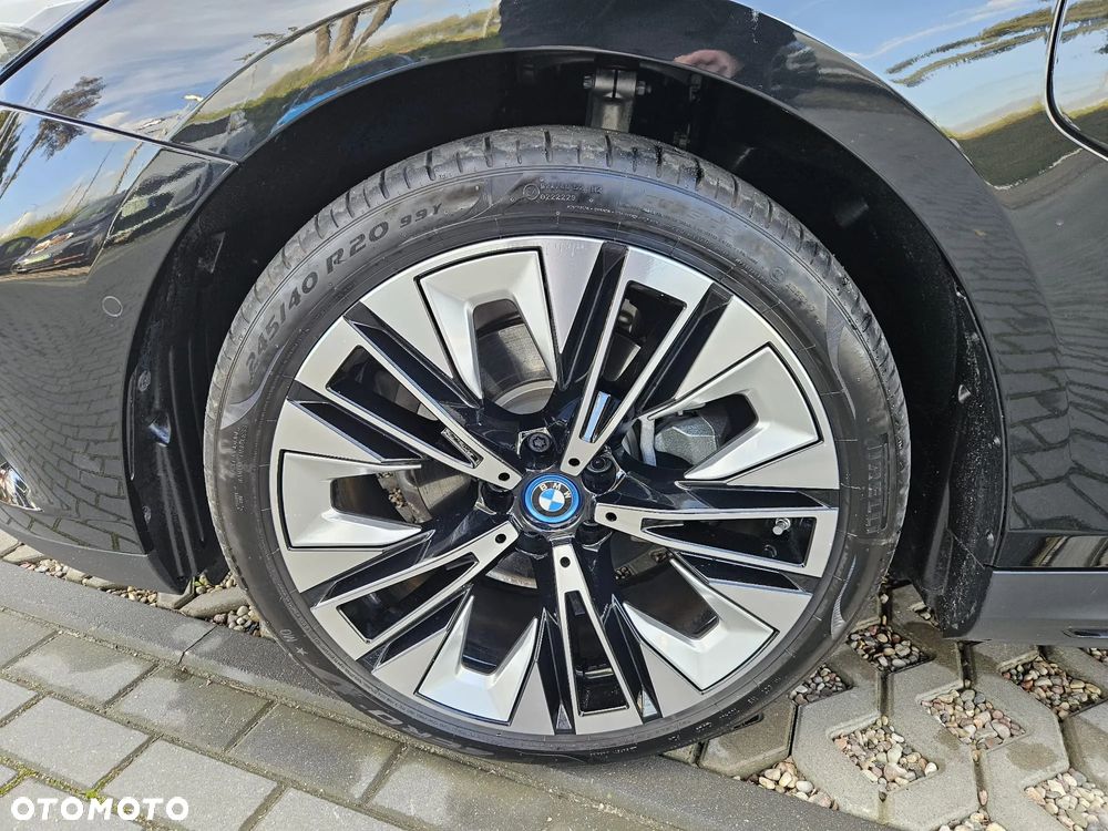 BMW Seria 5 530e PHEV - 32