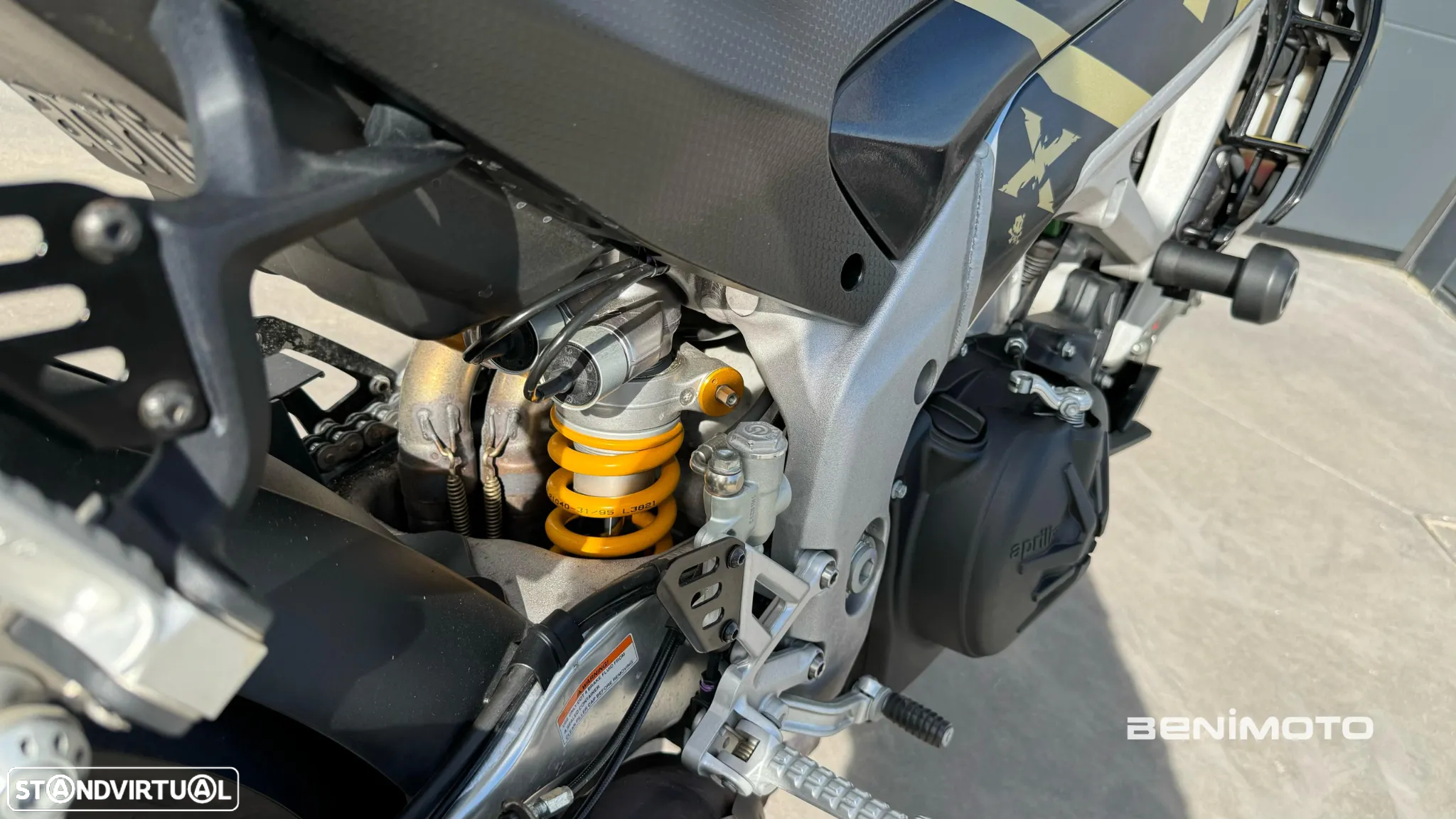 Aprilia Tuono V4 1100 - 20