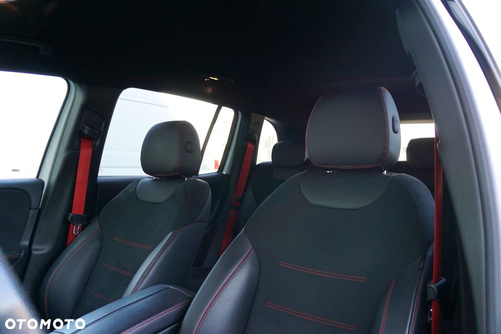 Mercedes-Benz GLB AMG 35 4-Matic - 13