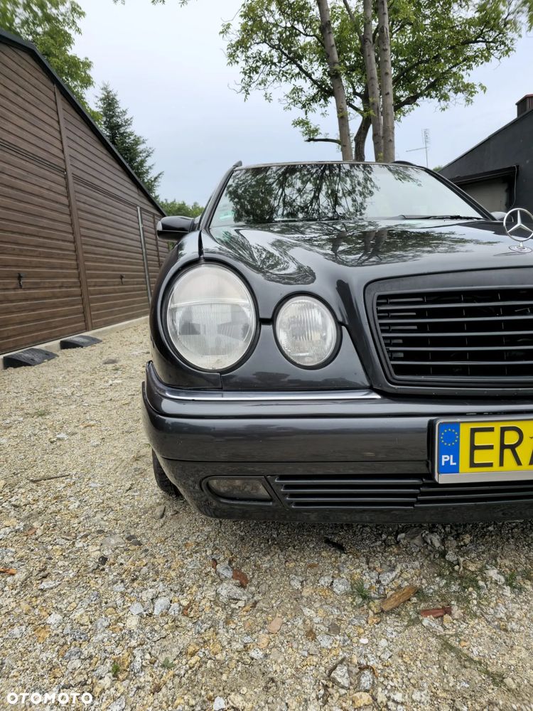 Mercedes-Benz Klasa E 420 T Avantgarde - 4