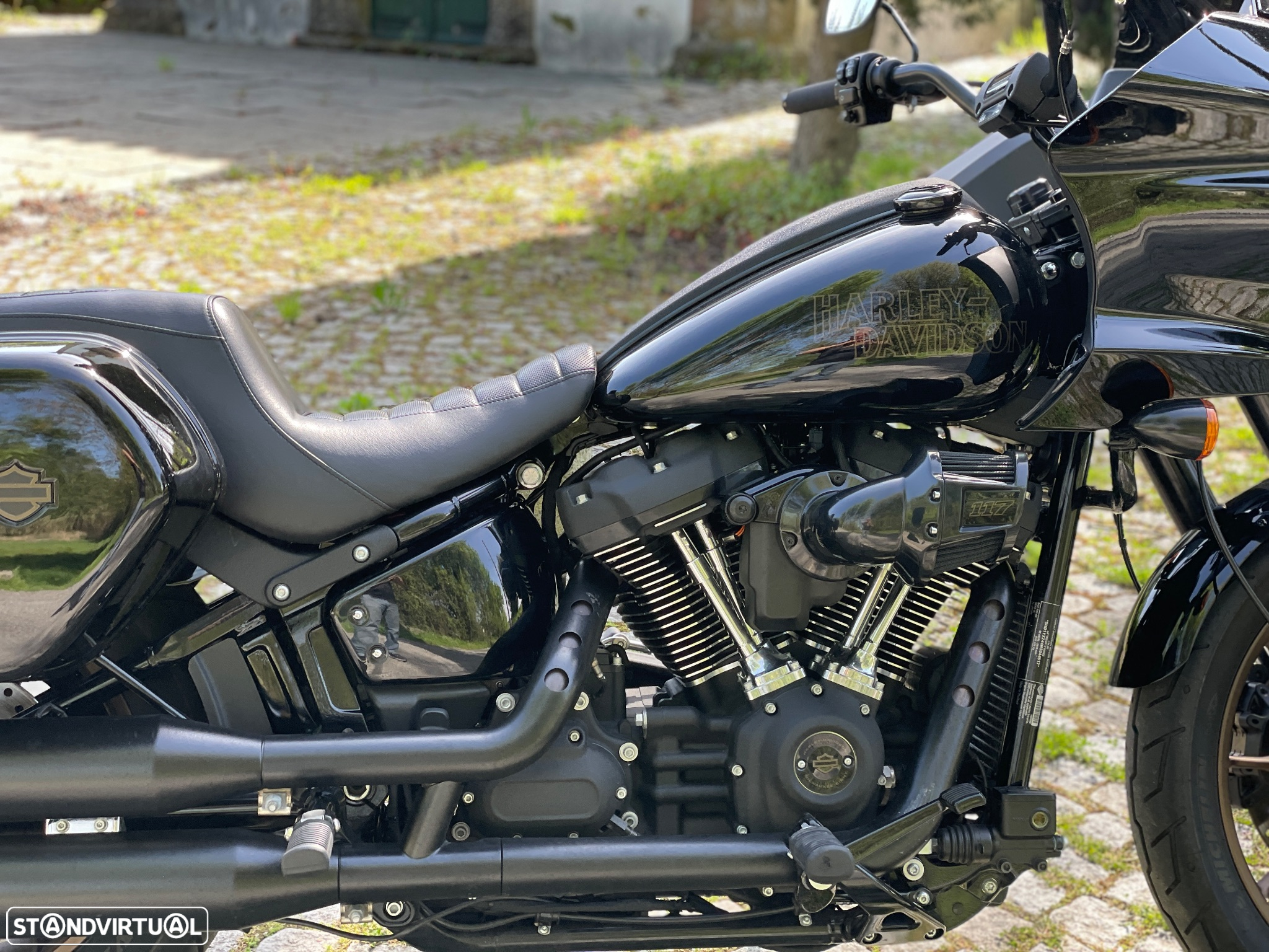 Harley-Davidson Softail Low Rider St - 9