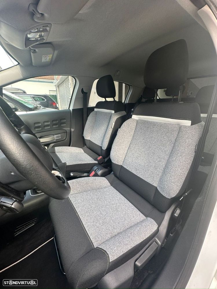 Citroën C3 1.2 PureTech Shine EAT6 - 7