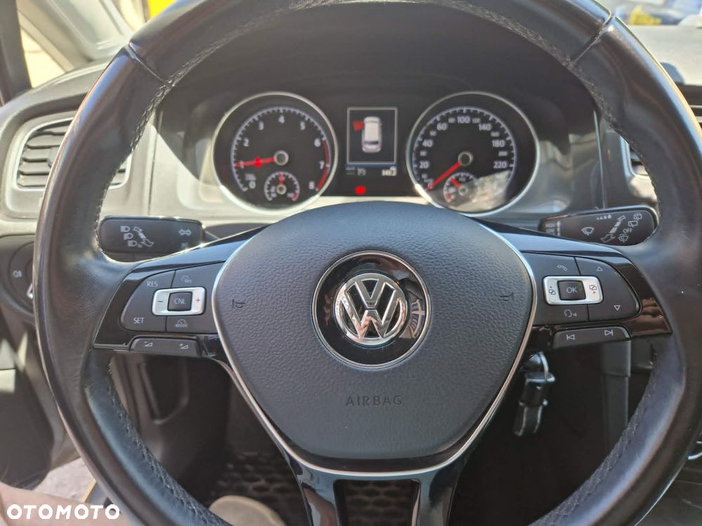 Volkswagen Golf 1.4 TSI BMT Comfortline - 5