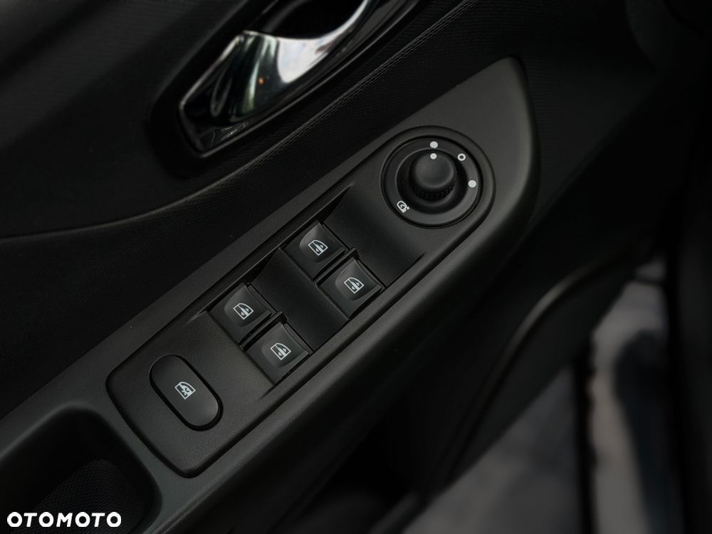 Renault Captur (ENERGY) TCe 90 LIMITED - 21