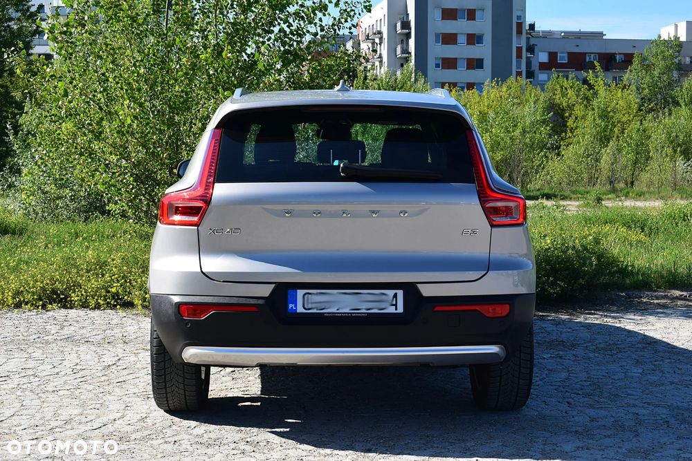 Volvo XC 40 B3 Core - 25