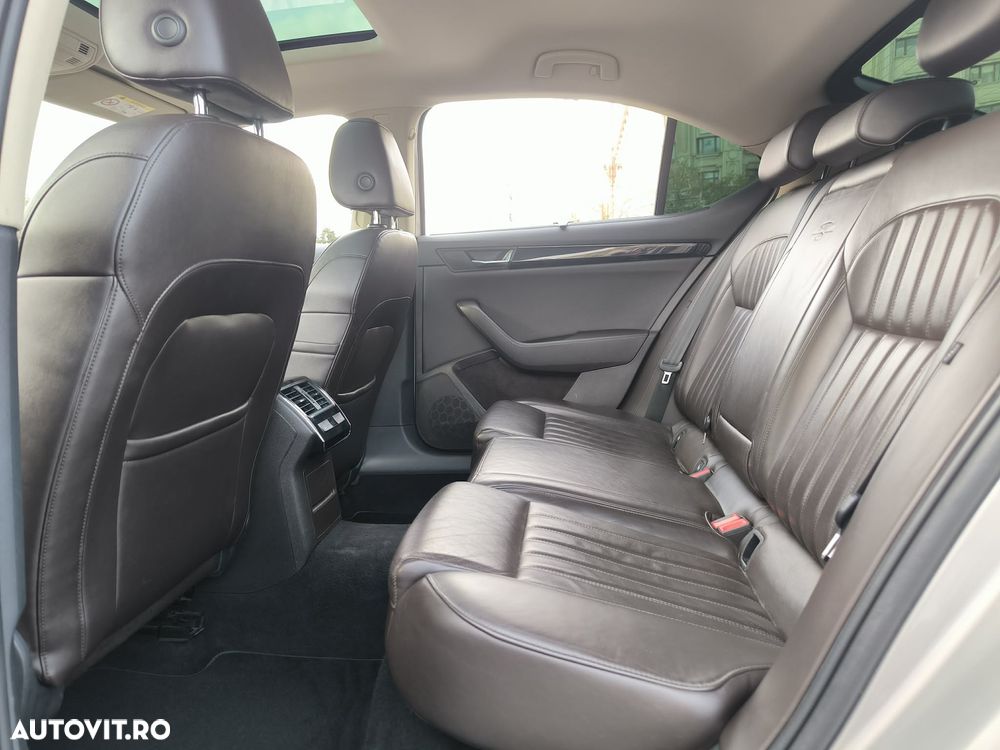Skoda Superb 2.0 TDI DSG Laurin & Klement - 13