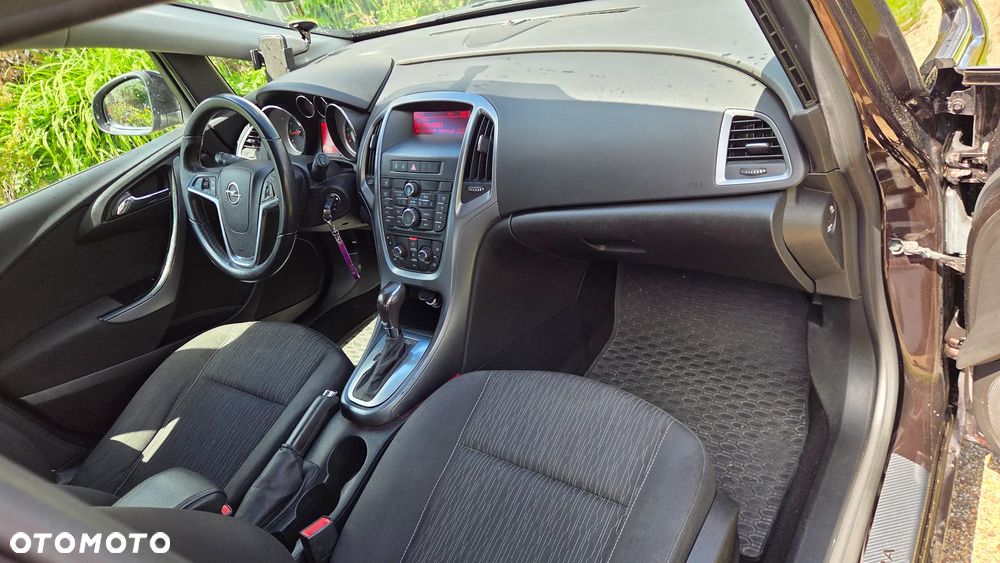 Opel Astra - 14