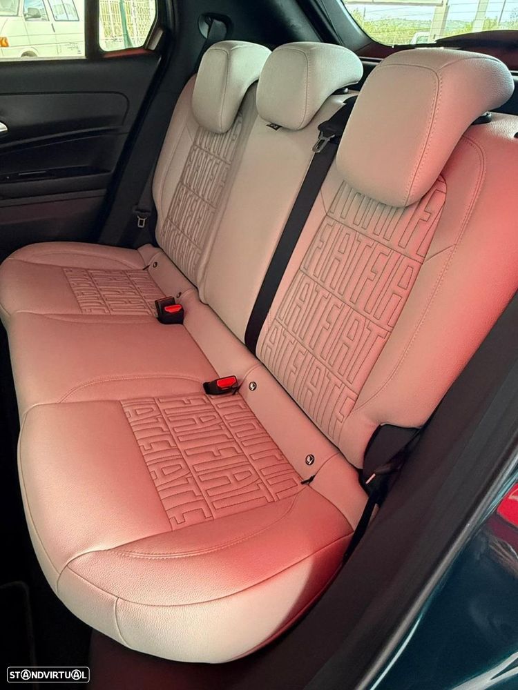 Fiat 600 1.2 Hybrid La Prima - 11