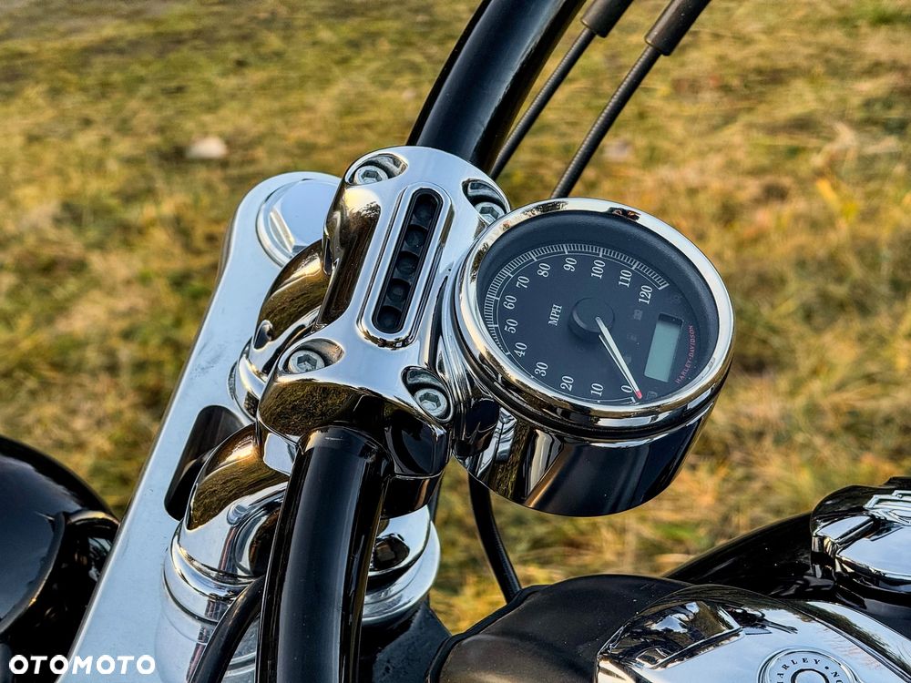 Harley-Davidson FXSB Breakout - 20