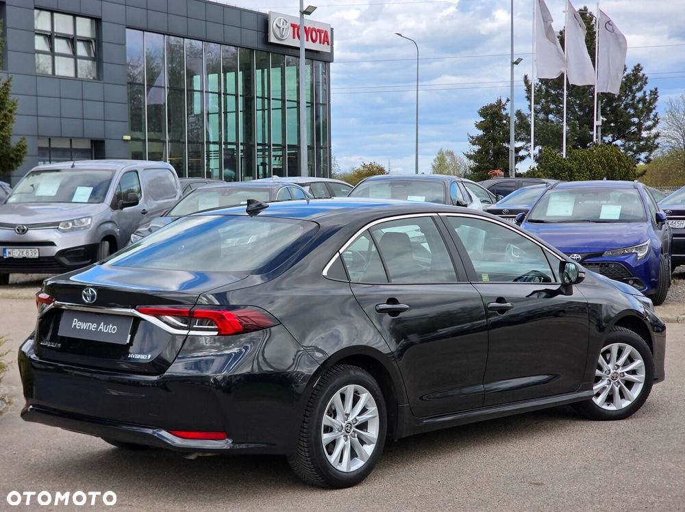Toyota Corolla 1.8 Hybrid Comfort - 9