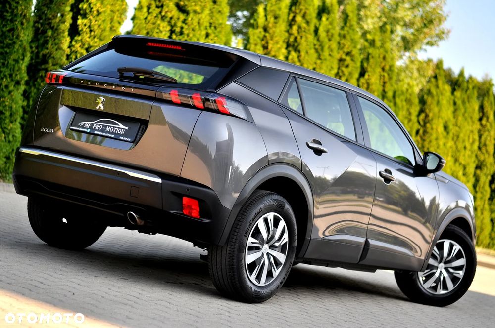 Peugeot 2008 - 11
