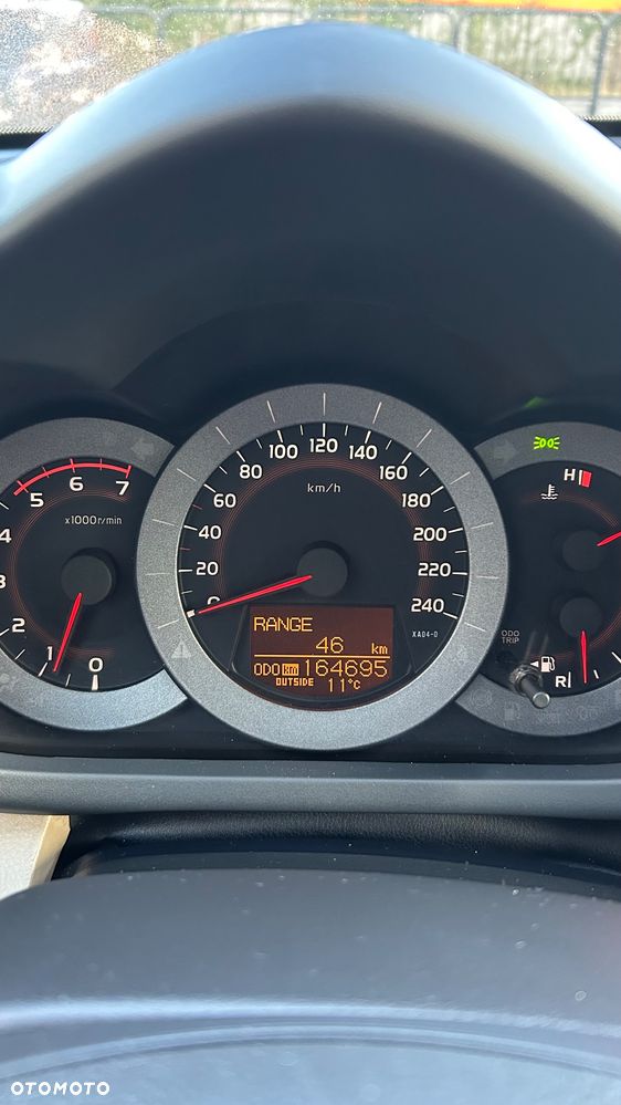 Toyota RAV4 - 15