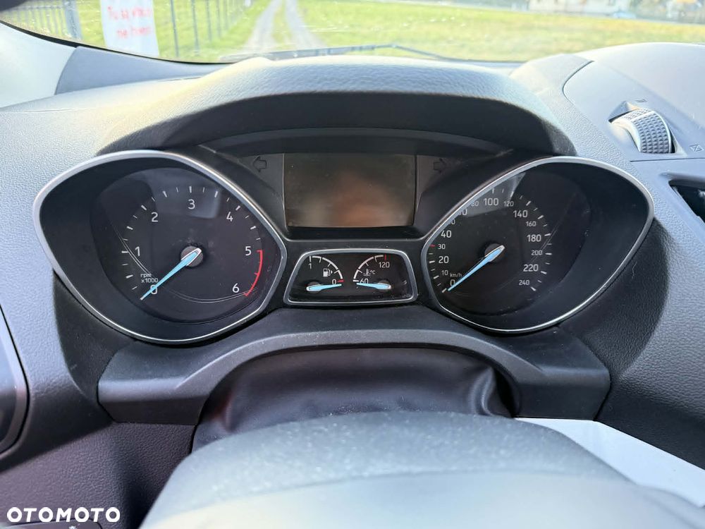 Ford Kuga 2.0 TDCi 4x4 Titanium - 10