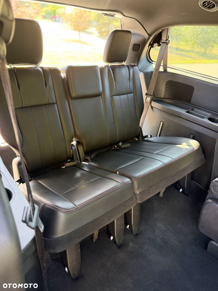 Dodge Grand Caravan 3.6 Express - 32