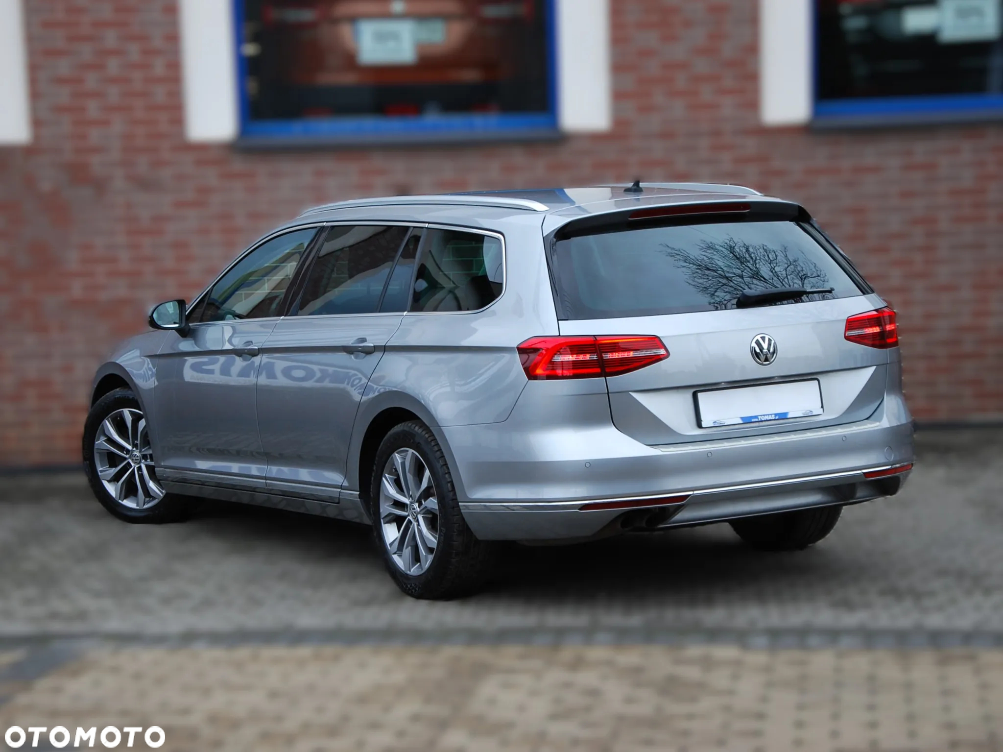 Volkswagen Passat 1.8 TSI BMT Highline - 10