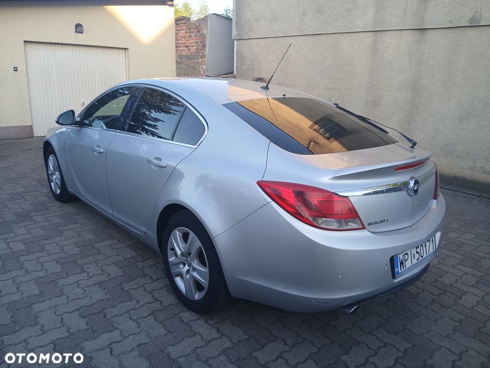 Opel Insignia - 4