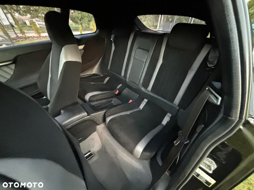 Alfa Romeo Brera 2.4JTDM Sky View - 13